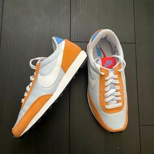 NWT Nike Daybreak sneakers